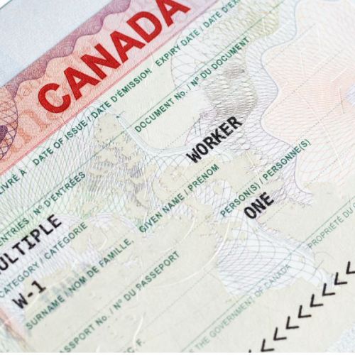 Canada hạn chế giấy phép lao động đối với sinh viên và người lao động nước ngoài từ 21/01/2025