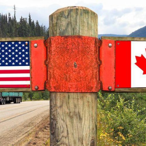 Lao động Mỹ hay Canada: nơi nào có thu nhập tốt hơn?
