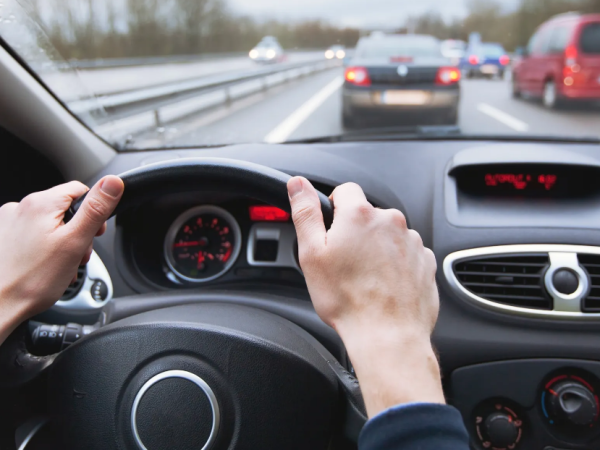  Nội dung bài thi lái xe tại California, Hoa Kỳ