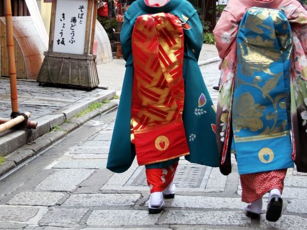 Quá trình may 1 chiếc Kimono của người Nhật