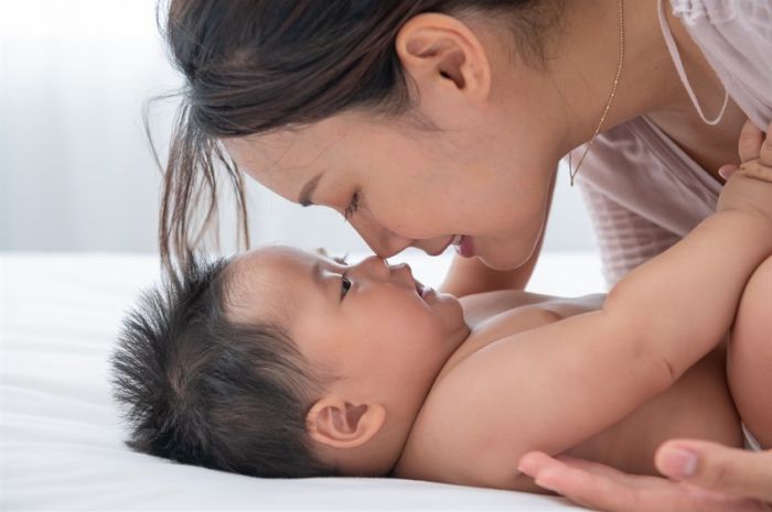 Chính sách hỗ trợ người thân của sản phụ tại Canada